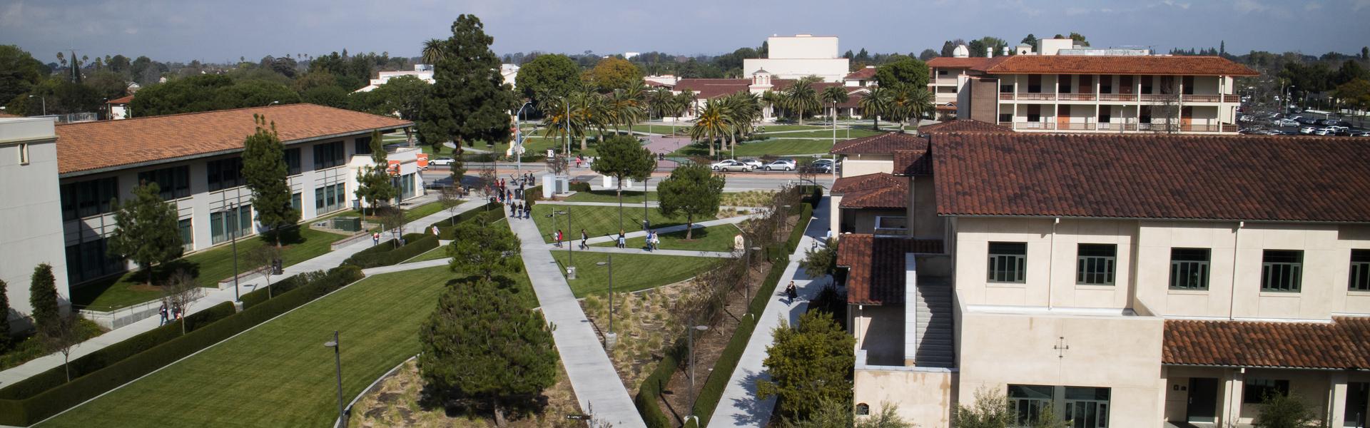 Wide shot of the LAC campus near the T and V buildings