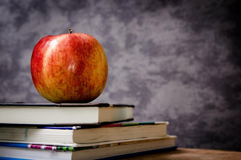apple on books