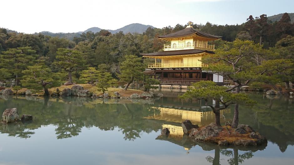 picture of the golden pavillion