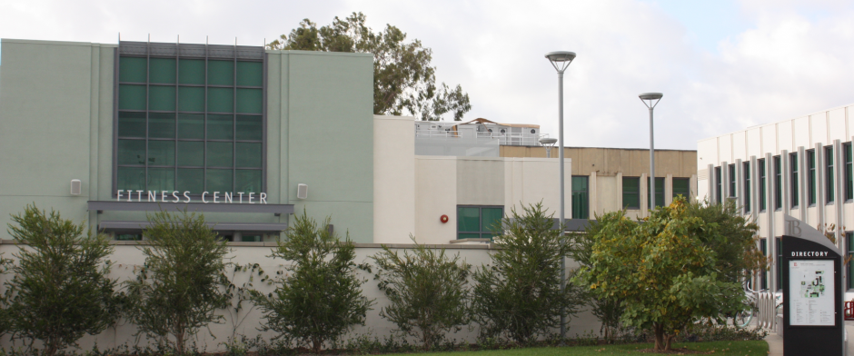 The outside of the LBCC Fitness Center.