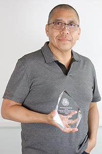 Rene Hoyo Headshot