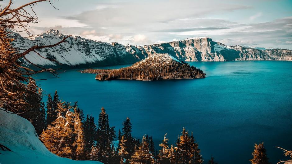 sno covered mountains at Crater Lake