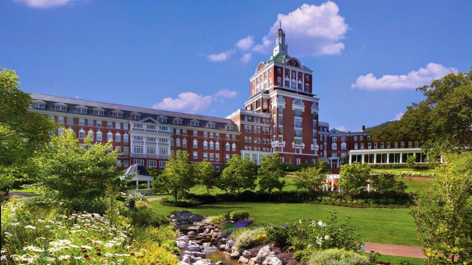 A view of the Omni Homestead Resort in Virginia