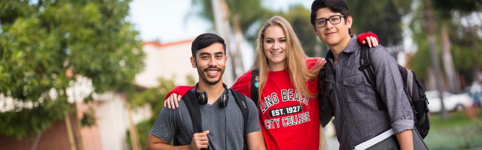 LBCC students smiling.