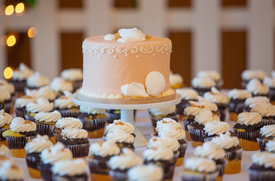 Cake and cupcake with wedding decoration
